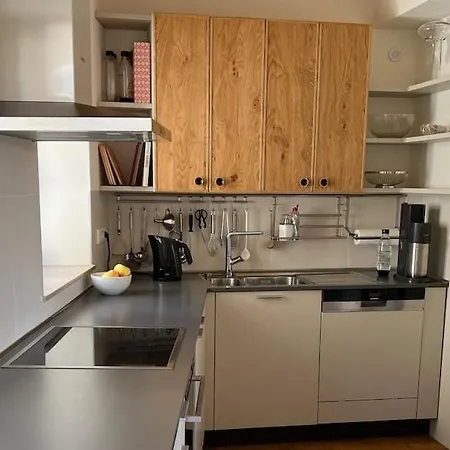 Schoenes Single Mit Blick Auf Den Main * Frickenhausen am Main