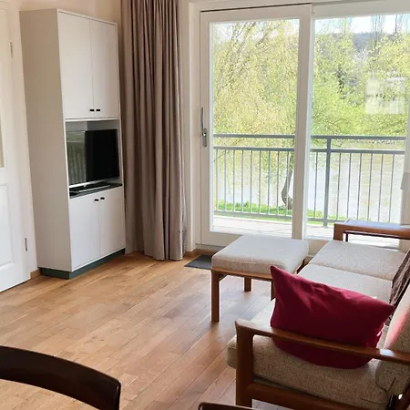 Schoenes Single Mit Blick Auf Den Main Frickenhausen am Main